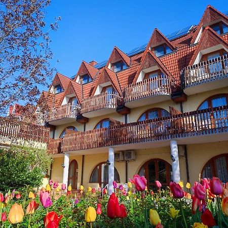 Agnes Hotel Хевиз Экстерьер фото