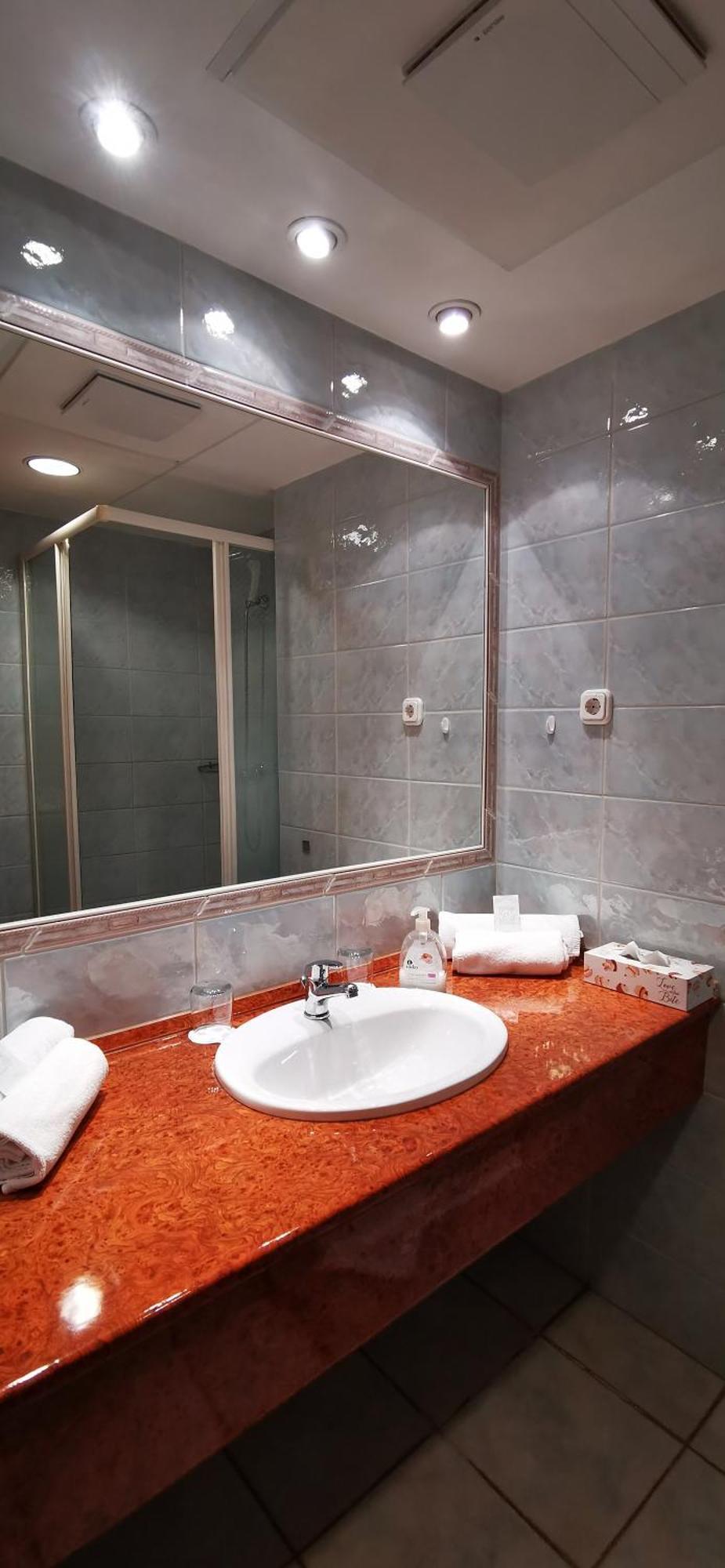 Agnes Hotel Хевиз Экстерьер фото
