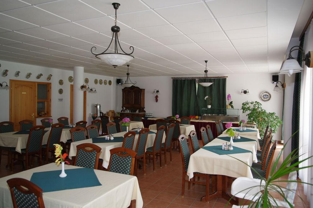 Agnes Hotel Хевиз Экстерьер фото